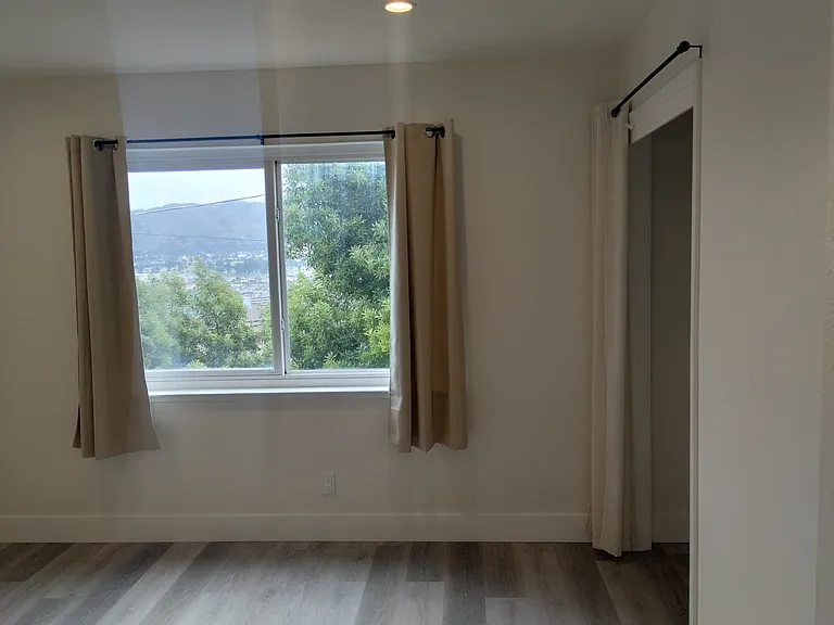 183 Camelia Dr #1 — Photo 6