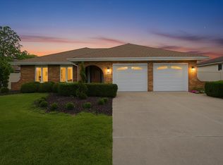 7618 W 157th St, Orland Park, IL 60462