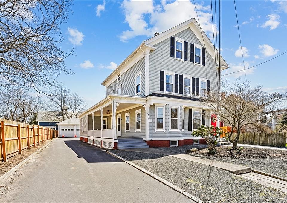 292 Pleasant St, Rumford, RI 02916 Zillow