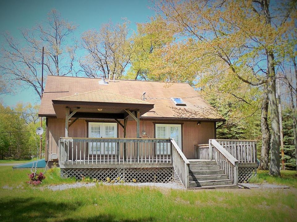 1st image of 3366 Wolf Lake Dr