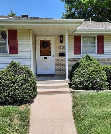 2nd image of 10906 E 51st St