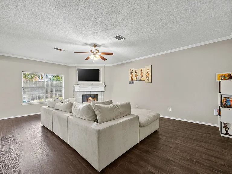 3357 Galaway Bay Dr — Photo 5