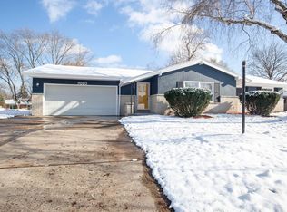 7020 N 98th St, Milwaukee, WI 53224