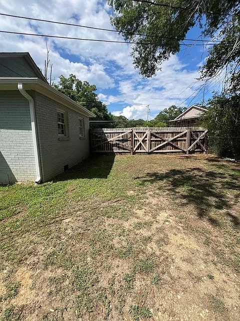 2 bed, 1016 sqft, $1,100 — Photo 3