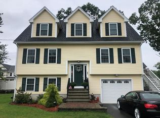 31 Chester Ave, Woburn, MA 01801
