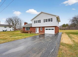 15 Hewitt Street, Mechanicville, NY 12118