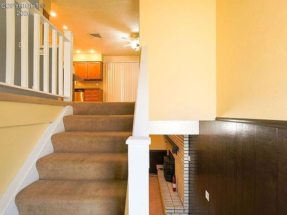 2nd image of 1037 Phay Ave