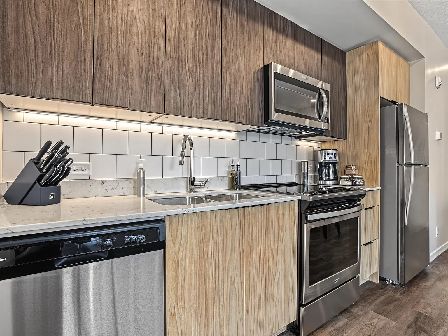 The Fifth Apartments - Up to $3,000 in savings — Photo 4