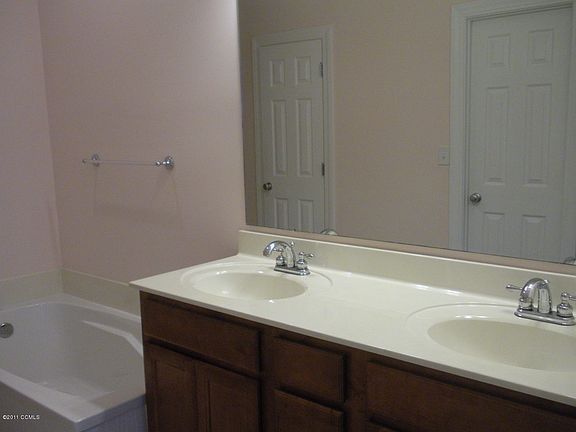 5th image of 534A Village Green Drive