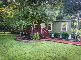 7066 Westwood Ln, Acworth, GA