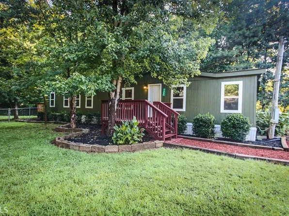 7066 Westwood Ln, Acworth, GA 30102