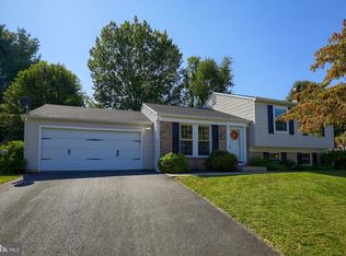 350 Rita Rd, York, PA 17402