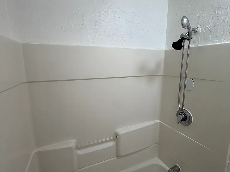 83 Pine St #2 — Photo 8
