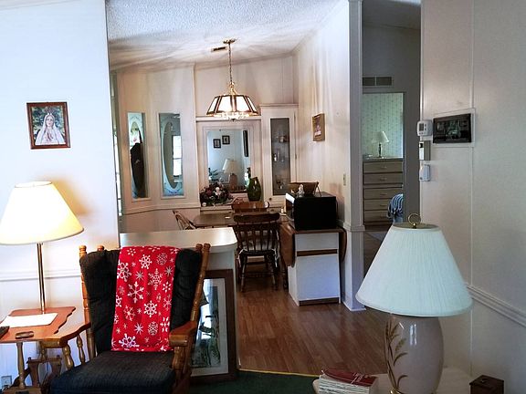 5th image of 7021 Pine Needle Ln