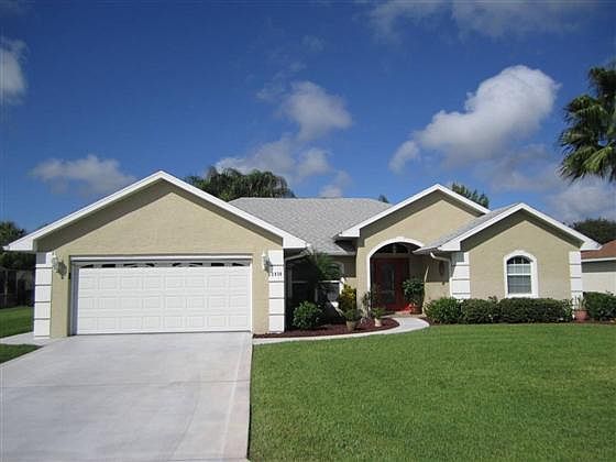 2nd image of 2830 Manor Dr