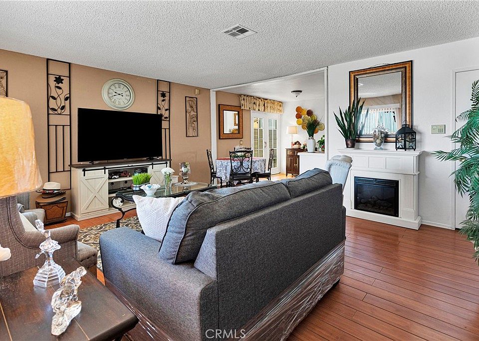 1st image of 11715 Chamberlaine Way