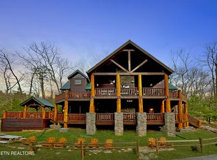 2154 Loafers Glory Way, Gatlinburg, TN 37738
