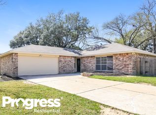 7251 Sunlight Ln, Houston, TX 77095