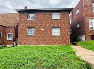 3941 Dunnica Ave, Saint Louis, MO 63116