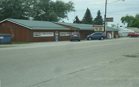 5th image of 105 Saginaw St