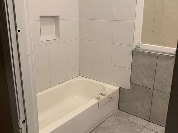 5th image of 3644 Tennessee Ave