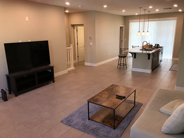 3110 Maguire Way — Photo 7