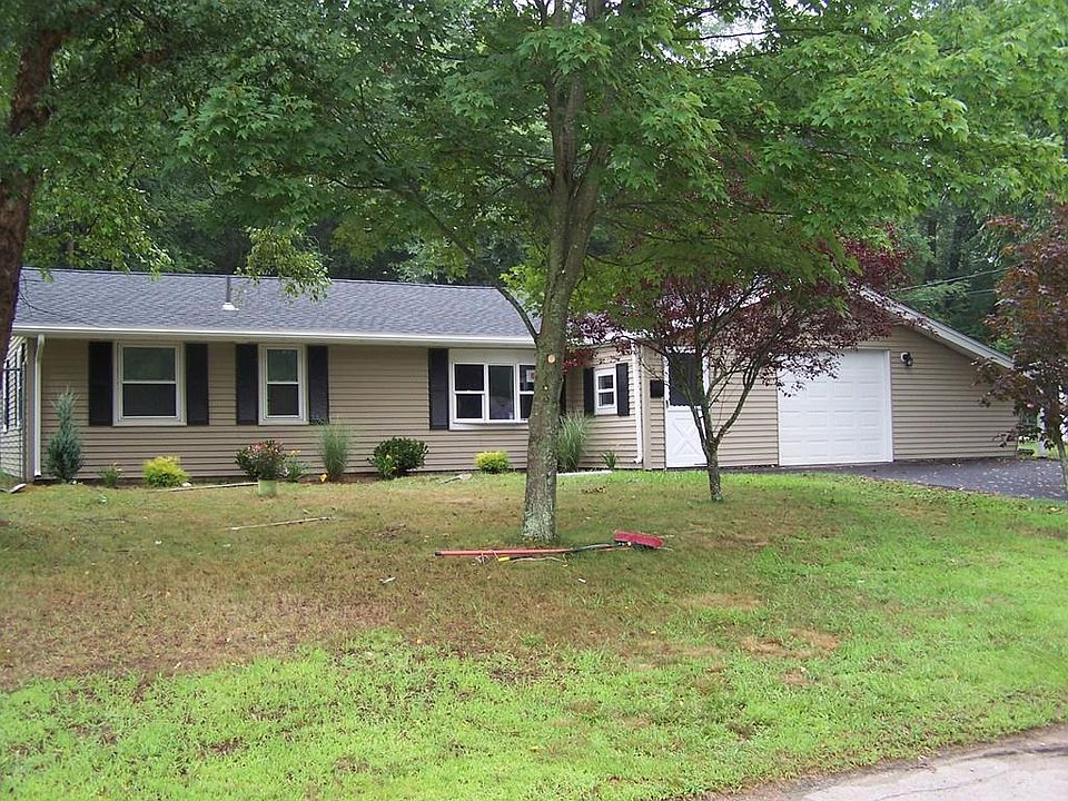 1st image of 65 Ardsley Cir