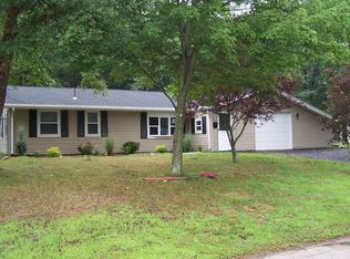 65 Ardsley Cir, Brockton, MA 02302