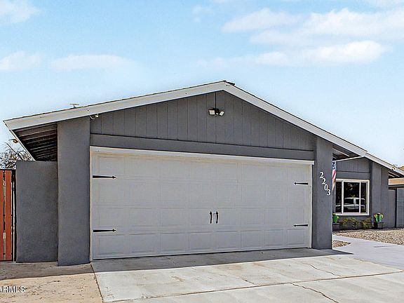 3rd image of 2203 W EL Moro Avenue