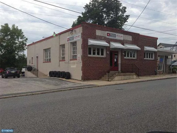 34 Yale Ave, Morton, PA 19070