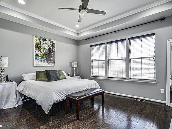 5th image of 42264 Palladian Blue Ter