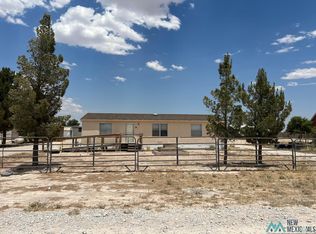 12 Bullsnake Rd, Artesia, NM 88210