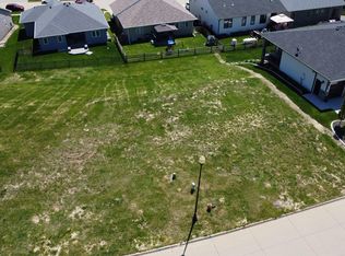 2630 Nicklaus Blvd, Sioux City, IA 51106