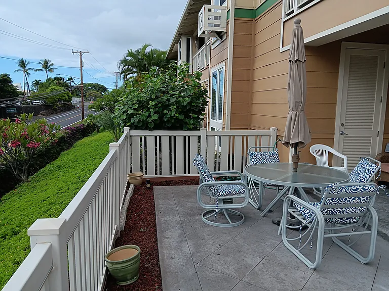 Alii Dr — Photo 47