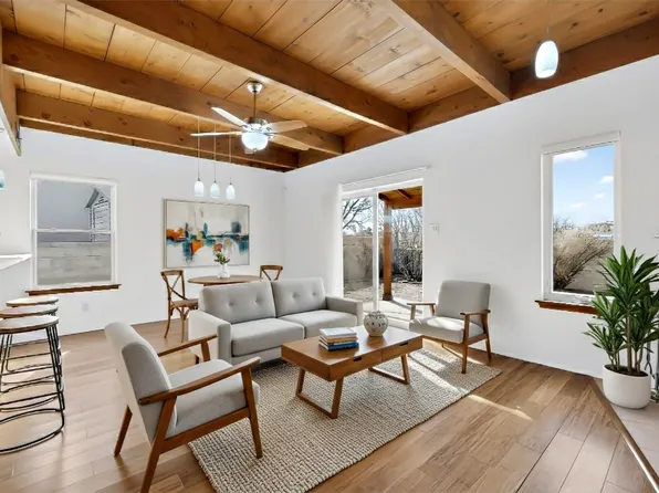 2578 Camino San Patricio, Santa Fe, NM 87505