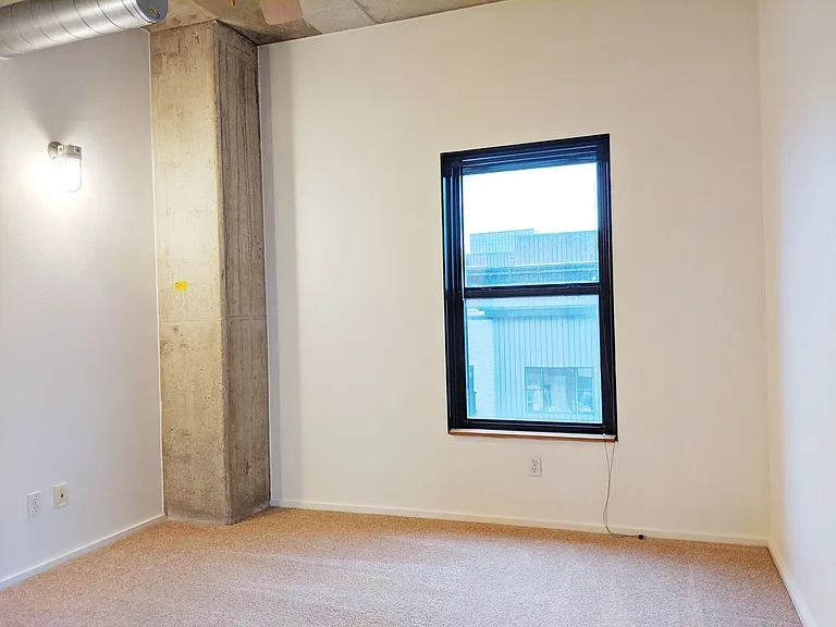 Mercury - Residential — Photo 10