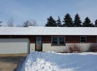 2421 Jubilee Dr, Green Bay, WI 54311