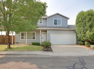 710 Earl Ct, Newberg, OR 97132