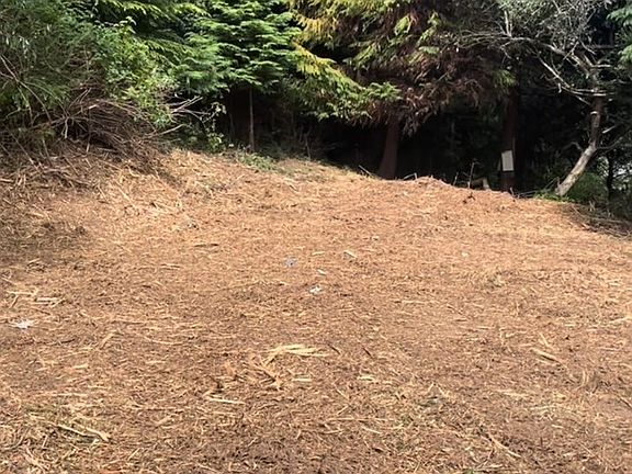 2nd image of 777 Lombard St