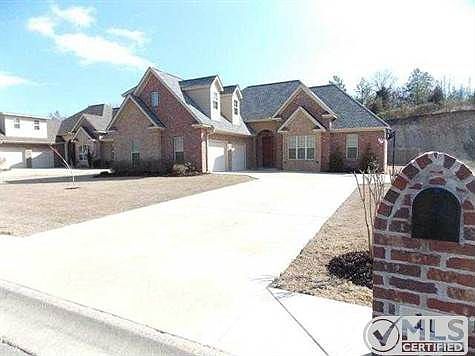 1st image of 118 Bluebell Ct