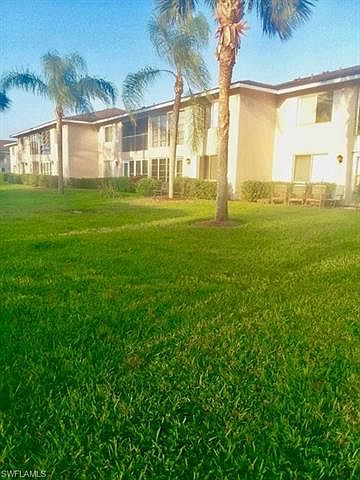 1st image of 118 Palm Dr APT 13