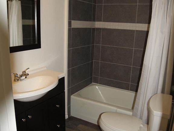 Bathroom off of hallway