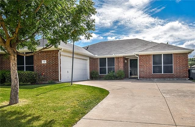 1st image of 112 Windy Knoll Ln