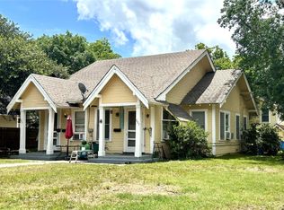 803 Elm St, Seguin, TX 78155