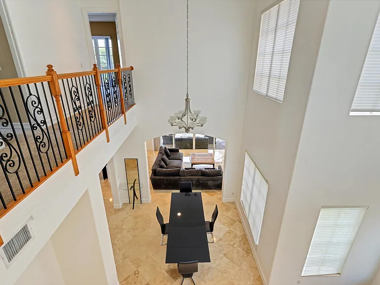 10640 NW 83rd Ct — Photo 16