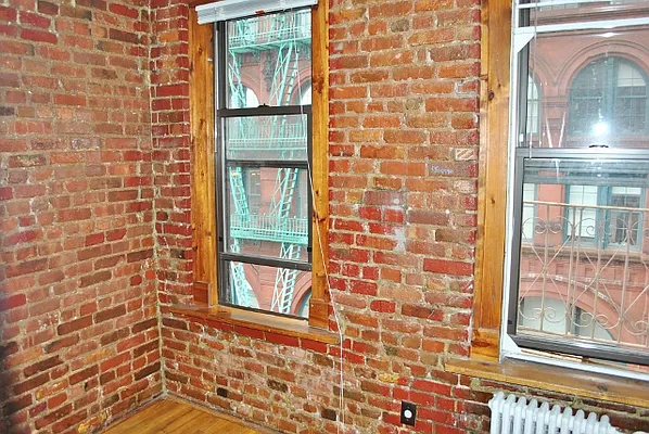 Rented by Park Property Advisors | media 44