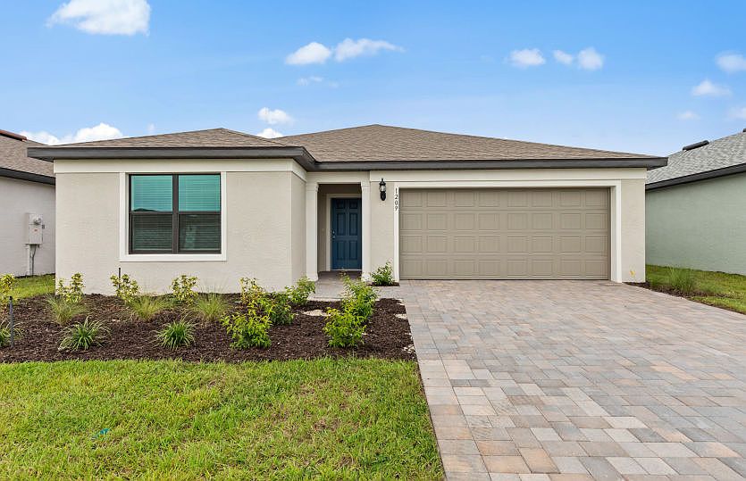 Welcoming Browning Exterior with Impact Glass