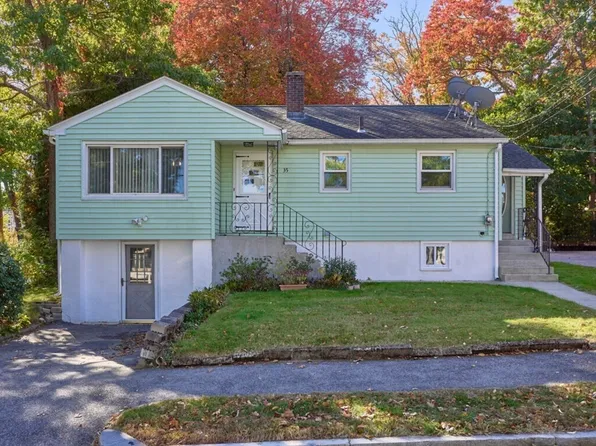 35 Wigwam Ave, Worcester, MA 01604