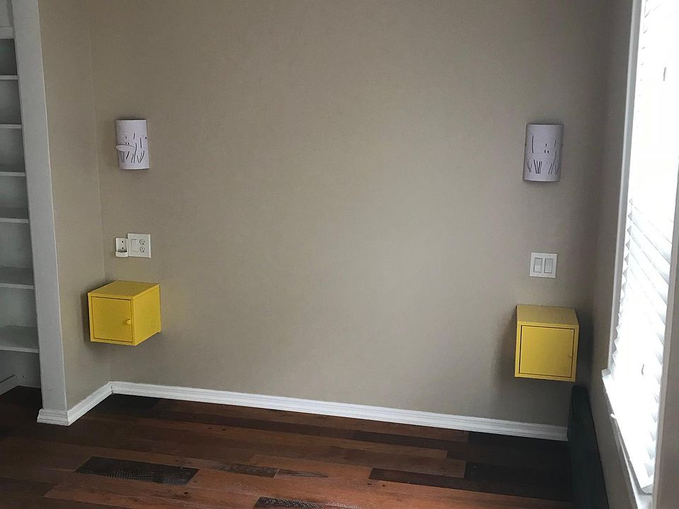1st image of 1022 115th St #1