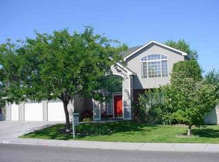 1001 N Pittsburg St, Kennewick, WA 99336